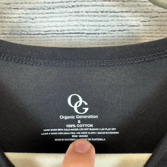 Organic Generation Women's Black Short Sleeve Graphic Embroidered Tee Size Small - Picture 2 of 5